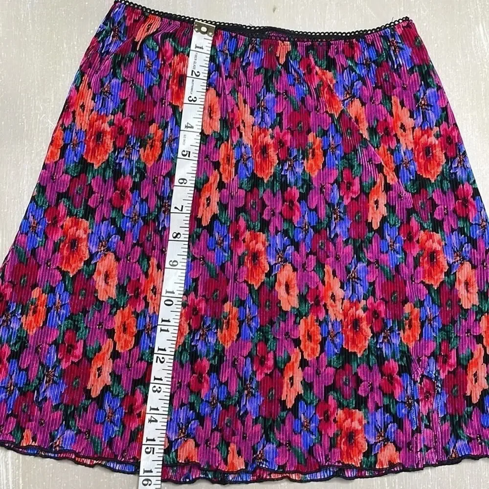 NWOT Wild Fable crinkle pleat mini skirt
